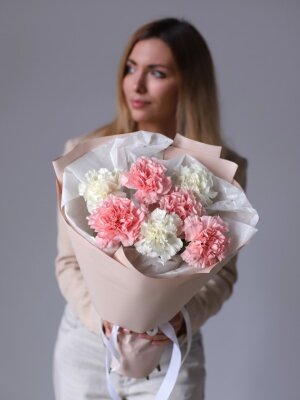 Букет из 7 диантусов