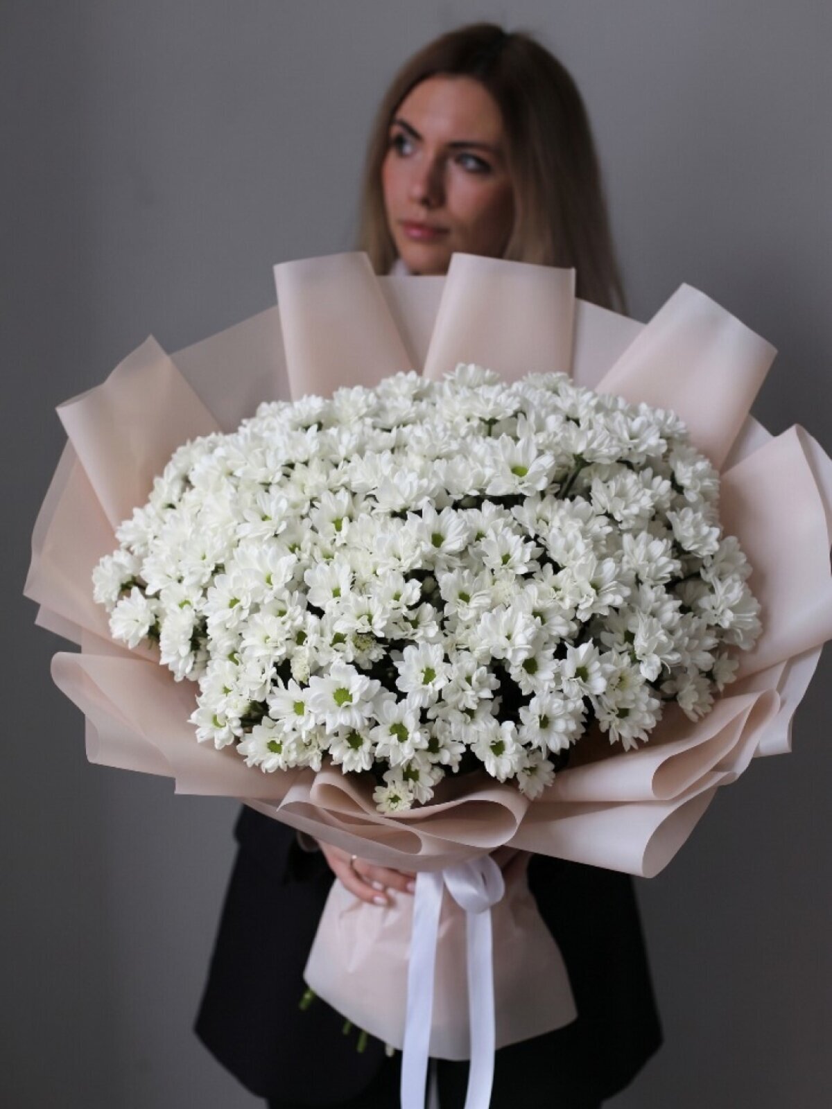 Букет из 25 хризантем