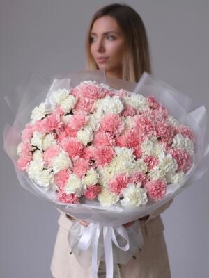Букет из 101 диантуса