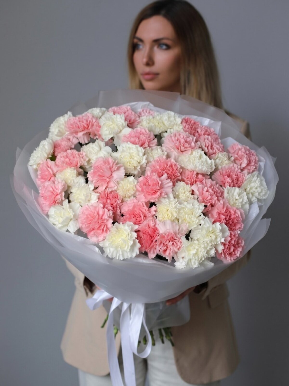 Букет из 51 диантуса