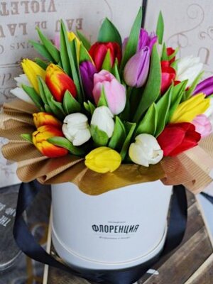 8 марта #19 Микс из 25 голландских тюльпанов в коробке микс
